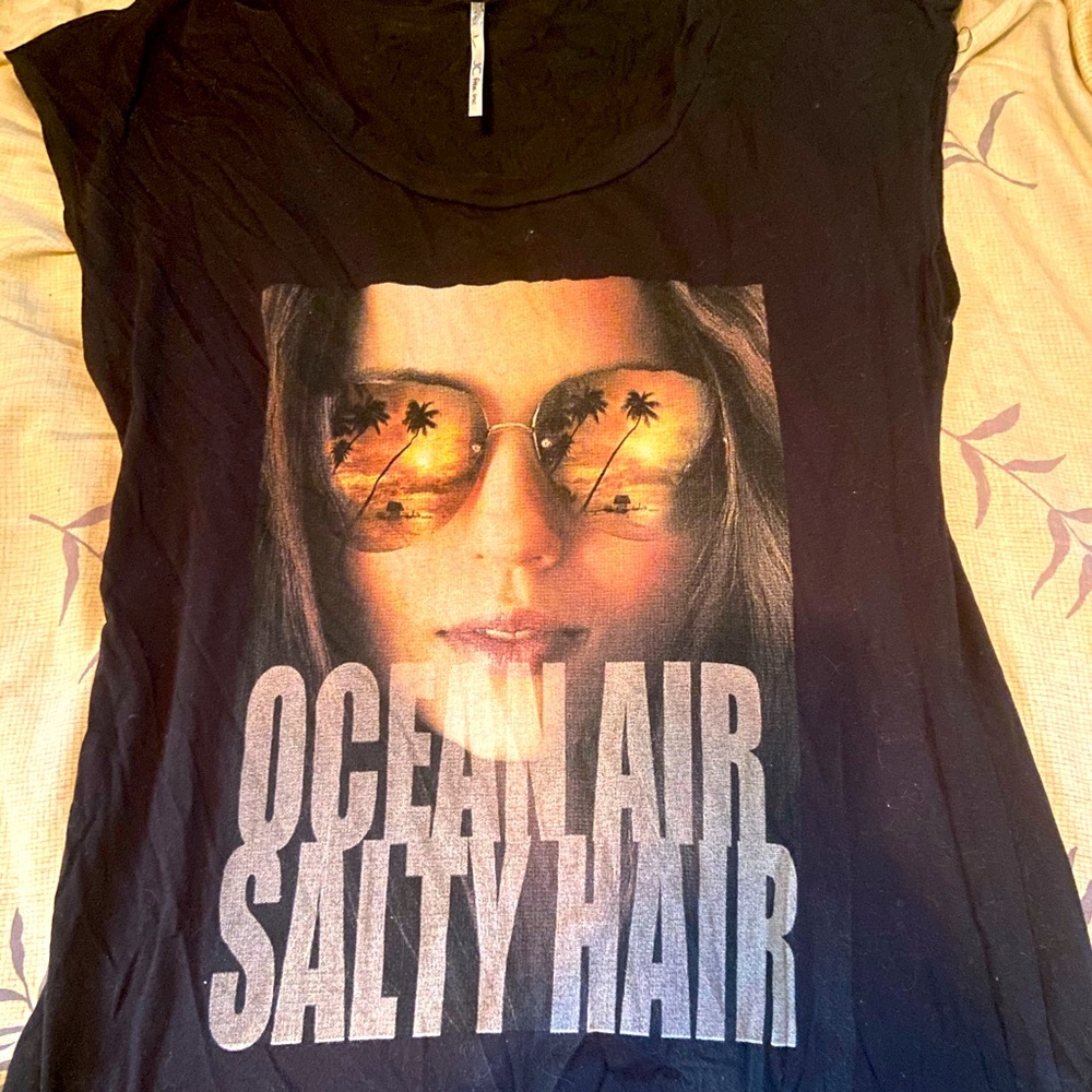 Ocean hair graphic tee shirt
